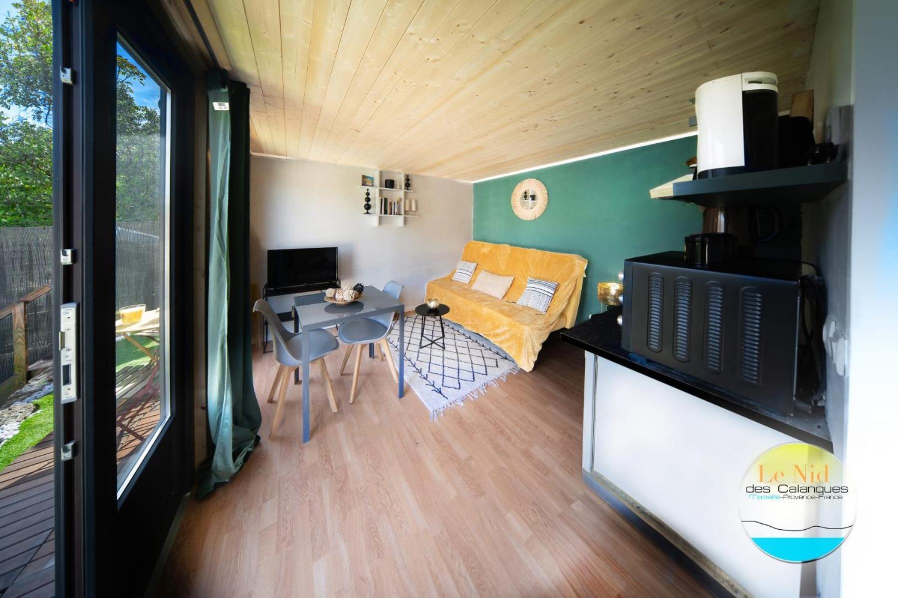 Le Nid Des Calanques Et Son Jacuzzi Apartment Marseille Exterior photo